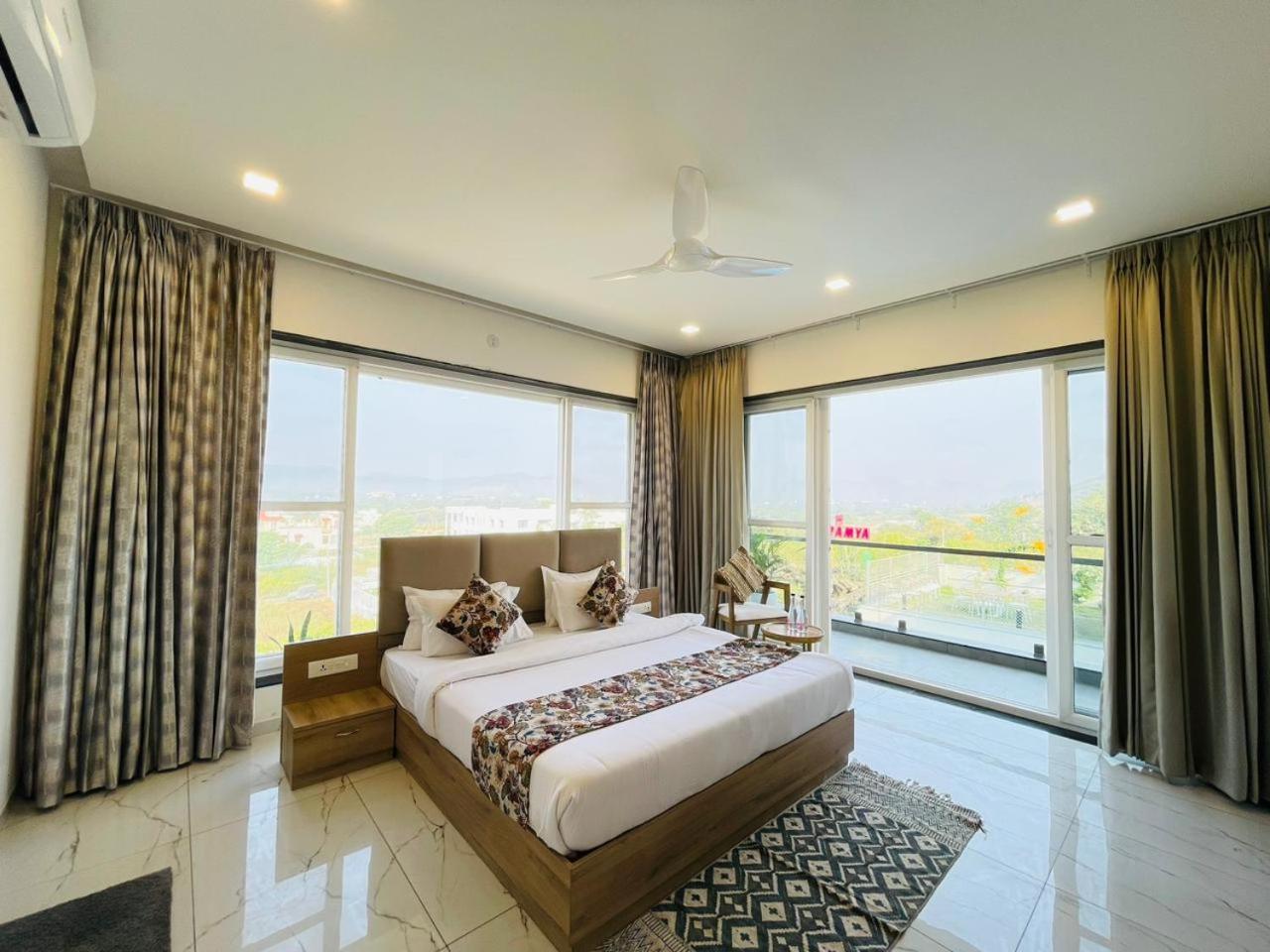 Suramya-A Luxury Boutique Hotel Udaipur Exterior photo